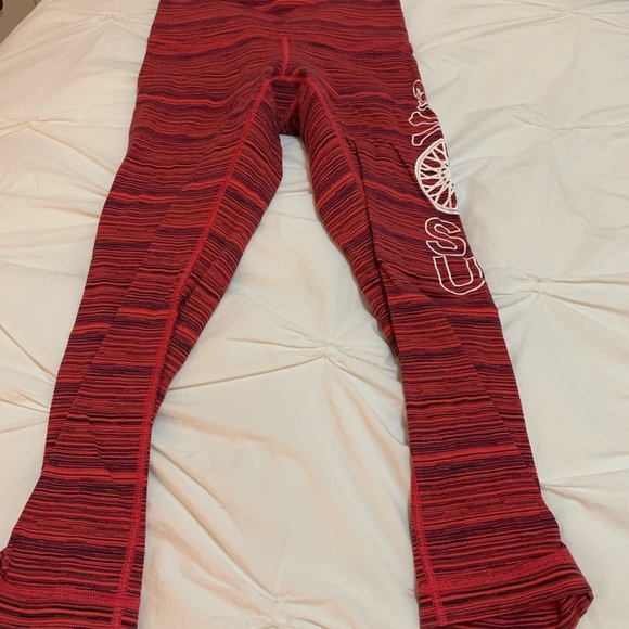 Lululemon Soulcycle cropped pants - Picture 5 of 5